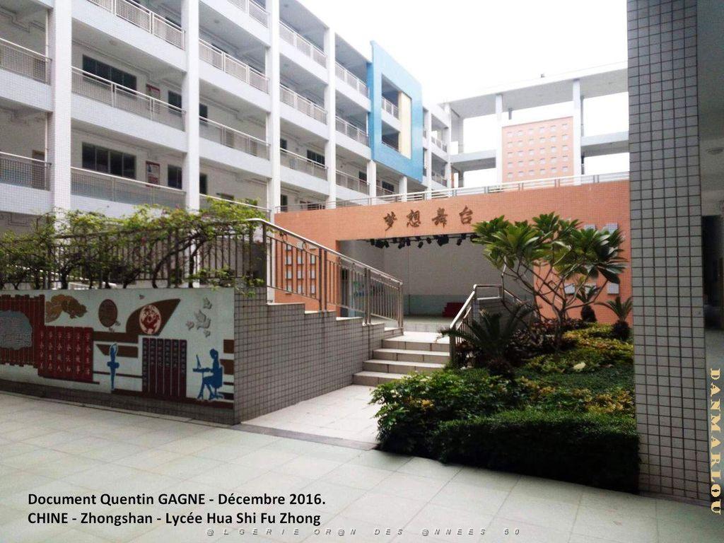Zhongshan 027- Ensemble.jpg